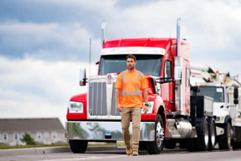 Why Choose a Professional Calgary Truck Driving Academy for Training